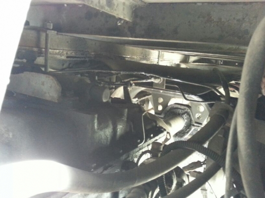 รถฮีโน่ 10 ล้อ ตู้เย็น FL3H  195 แรงม้า. ปี 38   ( ขาย 2 คัน คู่. )      สนใจติดต่อ  081 - 6079515