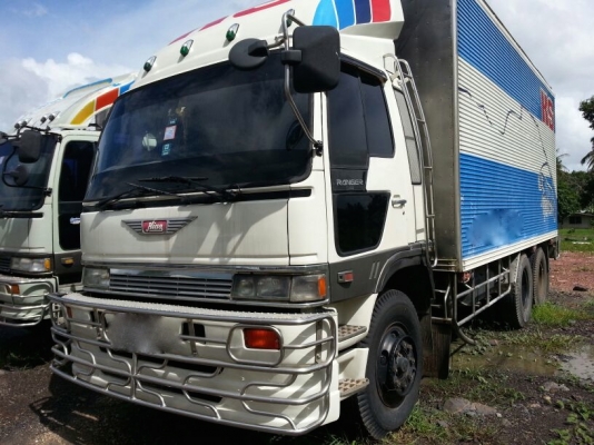 รถฮีโน่ 10 ล้อ ตู้เย็น FL3H  195 แรงม้า. ปี 38   ( ขาย 2 คัน คู่. )      สนใจติดต่อ  081 - 6079515