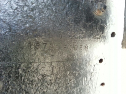 รถฮีโน่ 10 ล้อ ตู้เย็น FL3H  195 แรงม้า. ปี 38   ( ขาย 2 คัน คู่. )      สนใจติดต่อ  081 - 6079515