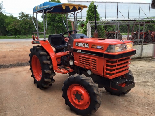 ขายรถไถ Kubota L2605 (4WD) ตัวเปล่า รถพร้อมใช้งานครับ ขายรถไถ Kubota L2605 (4WD) ตัวเปล่า รถพร้อมใช้งานครับ
