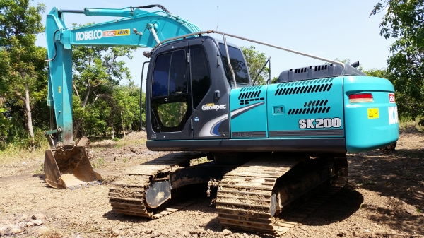 ขายแบคโฮ Kobelco YN12