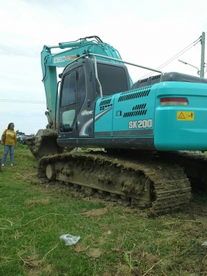 ขายแบคโฮ Kobelco YN12