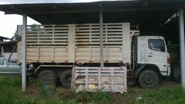 ขายรถพ่วง ดั้มแม่-ลูก HINO MEGA FM2PNPD 320 แรงม้า ปี 47 ลูก 2 คานดั้ม ต่ออู่สหกิจ รถสวยบางเดิมไม่เคยทำสี คัสซีสวย เครื่องเดิม เกียร์เดิม ทะเบียนพร้อมโอน