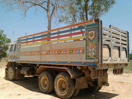 ขาย ISUZU 240 โค๊ต K. เครื่อง195 เทอร์โบ อินเตอร์ สองเพลาดั้ม เกียร์อิตั้น