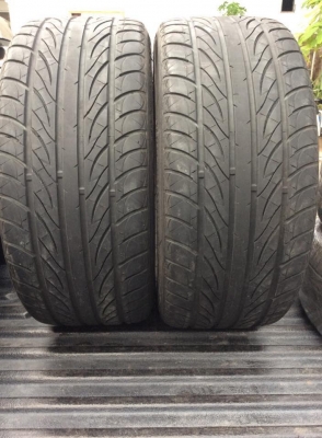 ยาง altrezzo  245-45-18 ปลายปี 12  ดอกเต็ม ถูกๆครับ