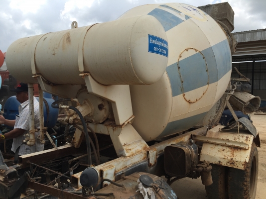 รถโม่ปูน..6ล้อ195แรง...Hino FF3H. รถห้างแท้ รถสภาพดี สวยดี. พร้อมใช้..เล่มพร้อม