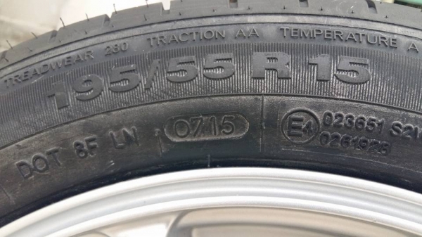 ขายล้อแม็กมือ2 advan racing rs 15"พร้อมยางใหม่ปี15  สนใจติดต่อเล็กคลองสามครับ 081-3747940