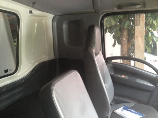 ขายรถบรรทุก 6 ล้อดัมพ์ใหญ่ ISUZU FTR 240 แรงม้าปี 2556 ไมล์ 80000 กม.ราคา 1350000