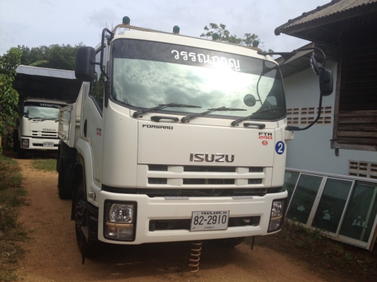 ขายรถบรรทุก 6 ล้อดัมพ์ใหญ่ ISUZU FTR 240 แรงม้าปี 2556 ไมล์ 80000 กม.ราคา 1350000