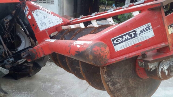 ขายผานรถไถสภาพดี