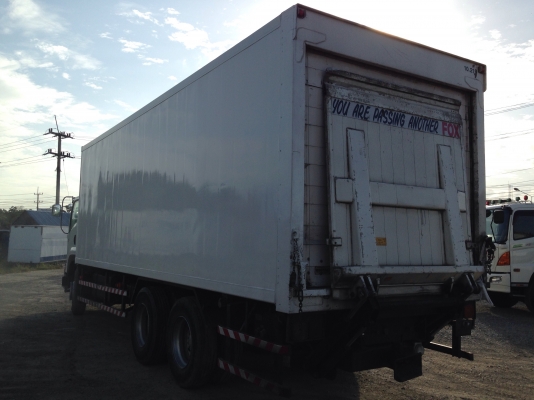 10ล้อตู้เย็น 10ล้อตู้เย็น