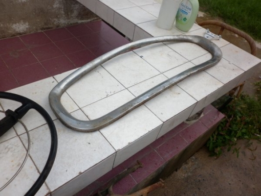 ต้องการขายอะไหล่รถ PEUGEOT403 ต้องการขายอะไหล่รถ PEUGEOT403