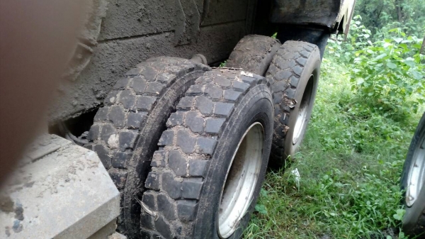 ขายด่วนรถสิบล้อดั้ม360แรงม้าปี54รถวิ่งได้175000กิโลรถสวยเดิม