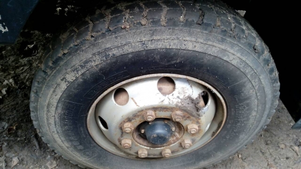 ขายด่วนรถสิบล้อดั้ม360แรงม้าปี54รถวิ่งได้175000กิโลรถสวยเดิม