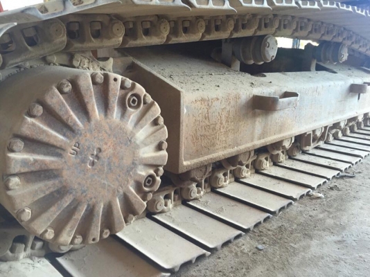 ขายรถแมคโค KOMATSU PC200-5 ไฟฟ้าครบ มีเล่มทะเบียน สภาพสวย