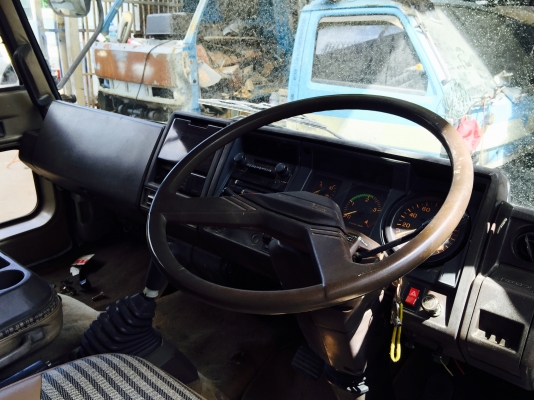 ขายหัวฮีโน่. 4d. หน้ากากทอง ของเก่าญี่ปุ่น สภาพสวย