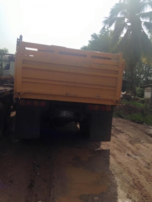 ขายรถหกล้อใหญ่ดั้ม ยี่ห้อมิตซูบิชิ พร้อมโอน (ติดต่อสอบถามได้)