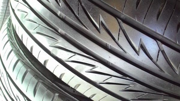 205/50R17 BRIDGESTONE my sport ปี2013 มี 2 เส้น tel.081-427-3941