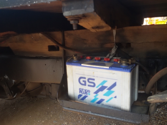 ขาย 6 ล้อ ISUZU รถห้างแท้ เกียร์สั้น สวยๆ (ลูกค้า อ.น้ำพองนำเงินสดมาจ่ายรับรถกลับบ้านเรียบร้อยแล้ว)สภาพดีมาก เครื่องดี แห้ง แรงประหยัดน้ำมัน(4BC2ฝาดำ) แซสซีสวยๆ ไม่ผุไม่ดาม รถบ้านแท้ๆ เดิมๆ สวยๆ มีหลังคาพร้อม กระบะปูพื้นเหล็กหนาแข็งแรง ภาษีเต็ม(ก.ค.59)พร้ ขาย 6 ล้อ ISUZU รถห้างแท้ เกียร์สั้น สวยๆ (ลูกค้า อ.น้ำพองนำเงินสดมาจ่ายรับรถกลับบ้านเรียบร้อยแล้ว)สภาพดีมาก เครื่องดี แห้ง แรงประหยัดน้ำมัน(4BC2ฝาดำ) แซสซีสวยๆ ไม่ผุไม่ดาม รถบ้านแท้ๆ เดิมๆ สวยๆ มีหลังคาพร้อม กระบะปูพื้นเหล็กหนาแข็งแรง ภาษีเต็ม(ก.ค.59)พร้