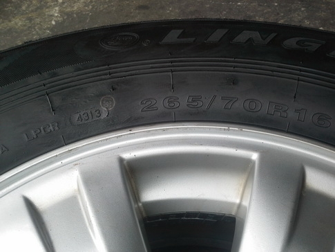 ล้อTriton + ยาง AT 265/70/16 ปลายปี13 สวยๆ 1ชุด