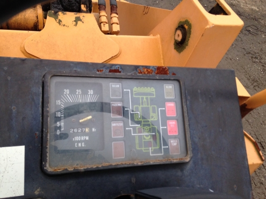 ขายรถตักล้อยาง