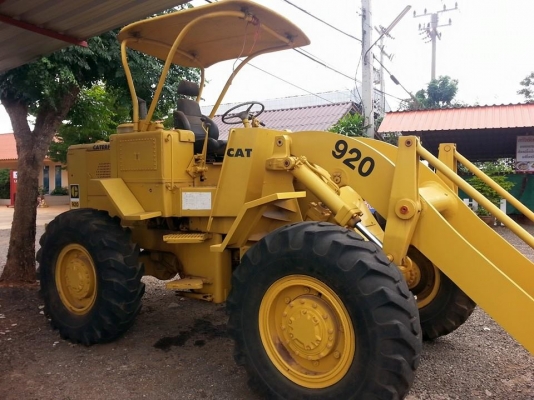 ขายรถตักล้อยาง CAT920 สภาพพร้อมใช้งาน เอกสารพร้อมโอน สนใจโทร 090-8588220คุณนะ 093-3258446คุณบิว ID:narong498 หรือเข้าดูสินค้าอื่นๆได้ที่ www.truck.in.th/498 หรือเพจFacebook ณรงค์ ซื้อขายรถมือสอง (เว็บไซต์ส่วนตัว) หรือFacebook ตลาดรถมือสองคุณนะ