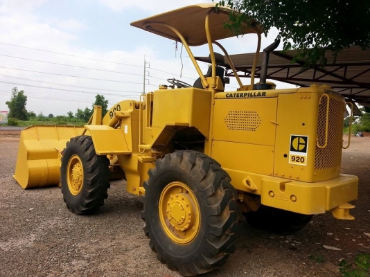 ขายรถตักล้อยาง CAT920 สภาพพร้อมใช้งาน เอกสารพร้อมโอน สนใจโทร 090-8588220คุณนะ 093-3258446คุณบิว ID:narong498 หรือเข้าดูสินค้าอื่นๆได้ที่ www.truck.in.th/498 หรือเพจFacebook ณรงค์ ซื้อขายรถมือสอง (เว็บไซต์ส่วนตัว) หรือFacebook ตลาดรถมือสองคุณนะ
