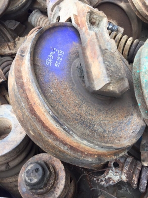 ล้อนำ SK300-3 ราคา 12,000 บาท ล้อนำ SK300-3 ราคา 12,000 บาท