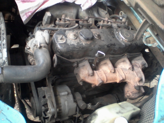 รถบรรทุก 6 ล้อ ISUZU NKR 110 พร้อมใช้