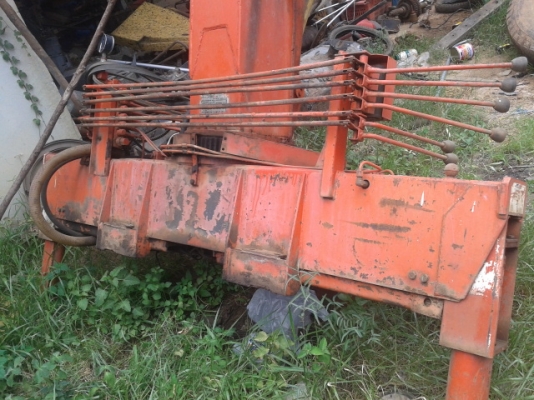 ขายเครน3ตัน4ปอกท้องแบน KATO 304  พร้อมใช้ครับ