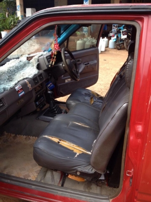 ขาย ISUZU มังกร ปี 90 สีแดง