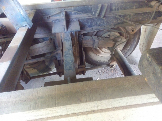 ขายอีแต๋นด้ำ6ล้อเลียงเครื่องอีสุสุผาทอง90 กระบะเหล็ก หัวเร็ด บรรณทุกได้6-7ตัน คันชีใหญ่หน้า6-7นิ้มคานโลงงาน ราคา175000บาท รถพร้อมใช้งานสวยมากเดิมๆโทร0813655997อำพร พาเจริญ ต วังบัว อ คลองขลุง จ กำแพงเพชร ราคานี้ยังต่อลองได้อีกนะครับ