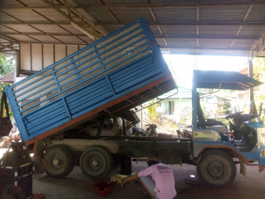 ขายอีแต๋นด้ำ6ล้อเลียงเครื่องอีสุสุผาทอง90 กระบะเหล็ก หัวเร็ด บรรณทุกได้6-7ตัน คันชีใหญ่หน้า6-7นิ้มคานโลงงาน ราคา175000บาท รถพร้อมใช้งานสวยมากเดิมๆโทร0813655997อำพร พาเจริญ ต วังบัว อ คลองขลุง จ กำแพงเพชร ราคานี้ยังต่อลองได้อีกนะครับ