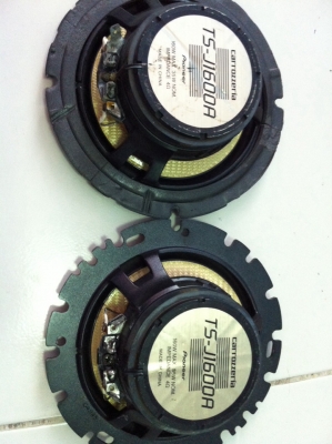 ลำโพง Pioneer TS-J1600A 2ทาง 6.5นิ้ว โครงหล่อ หน้าเคฟล่า สภาพสวย มือ2 ญี่ปุ่น