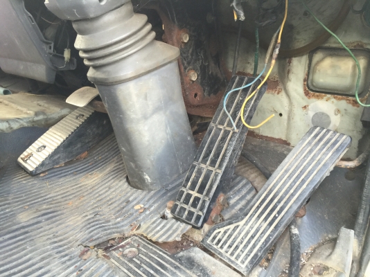 รถ10ล้อบรรทุกน้ำมัน240แรง FM3MNLD-12502 ถัง16000ลิตร เล่มพร้อม