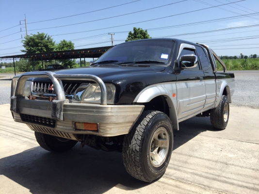 ขาย MITSUBISHI MEGA CAB 4WD 2,800 cc.