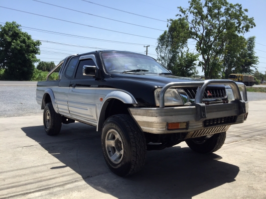 ขาย MITSUBISHI MEGA CAB 4WD 2,800 cc.