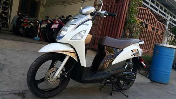 Suzuki Let 2014 LET ล้อแมค วิ่ง 1592 ใหม่กิ๊ก พร้อมขับ ราคาเบาๆ ต
