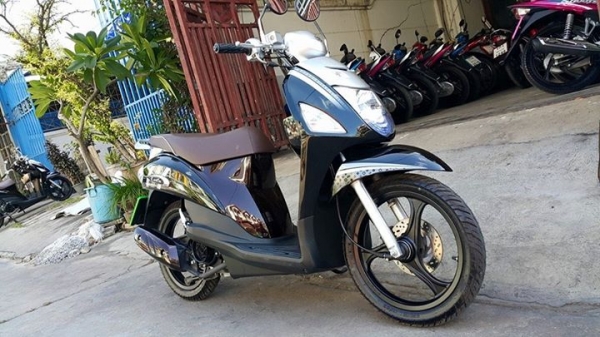 รถ 1 เดือน Suzuki Let 2015 มีป้ายแดงครับ