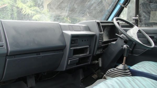 ดาวน์75000 ISUZU NKR รถห้างแท้ JAANKR58LL เครื่อง4BE1(110แรง)แอร์ ฟิล์ม เพาเวอร์ ยางดี คัสฃีสวย รถพร้อมใช้ ทะเบียนพร้อมโอน