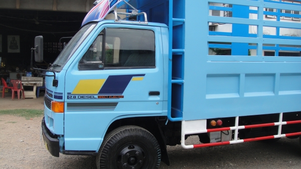 ดาวน์75000 ISUZU NKR รถห้างแท้ JAANKR58LL เครื่อง4BE1(110แรง)แอร์ ฟิล์ม เพาเวอร์ ยางดี คัสฃีสวย รถพร้อมใช้ ทะเบียนพร้อมโอน