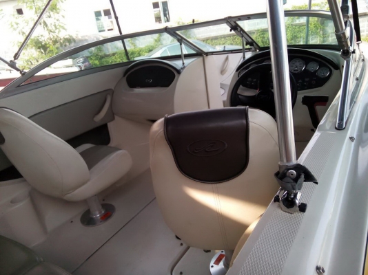 เรืออลุมิเนียม