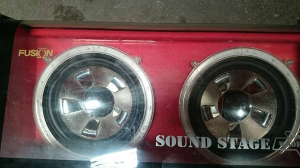 ตู้ Sub Woofer Fusion ลำโพงดอก 10 นิ้ว