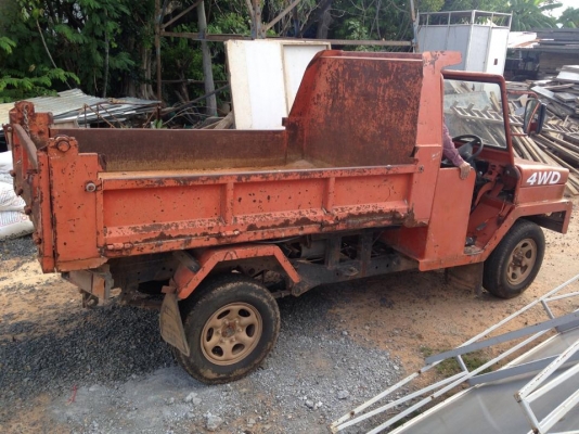 ขายอีแต๋น ดั้มพ์ เครื่อง 14 แรง ช่วงล่าง 4x4 นิสสัน เทอร์ราโน่ ขายอีแต๋น ดั้มพ์ เครื่อง 14 แรง ช่วงล่าง 4x4 นิสสัน เทอร์ราโน่