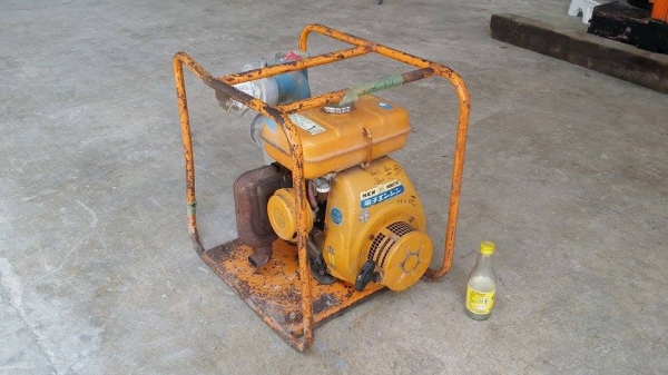 ปั๊มน้ำเก่าญี่ปุ่น  KUBOTA รุ่น GS200-FO-L เครื่องยนต์ติดง่าย สภาพพร้อมใช้งาน ไม่เคยใช้งานในไทย