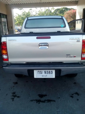 รถกระบะ TOYOTA HILUX VIGO ปี 2005 เครื่องเบนซิล 2.7 vvti auto 4 wd