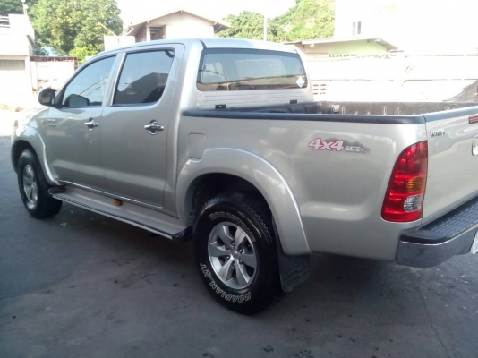 รถกระบะ TOYOTA HILUX VIGO ปี 2005 เครื่องเบนซิล 2.7 vvti auto 4 wd