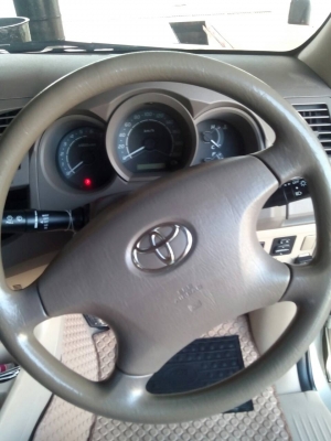 รถกระบะ TOYOTA HILUX VIGO ปี 2005 เครื่องเบนซิล 2.7 vvti auto 4 wd