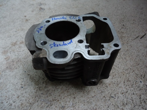 เสื้อสูบ Honda Click (Standard)