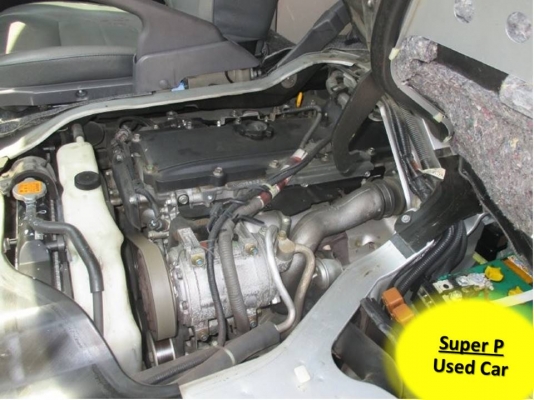 nissan urvan 3.0 DI GX MT ปี2011 สีบรอนซ์